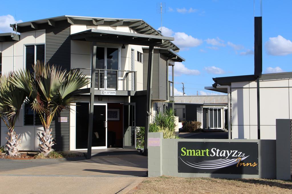 Smart Stayzzz Inns Clermont Exterior photo